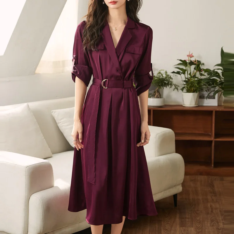 Элегантное Длинное Платье с V-образным вырезом и имитацией карманов для женщин, новинка весны 2023, однотонные модные плиссированные платья с высокой талией и поясом DF526
Элегантное Длинное Платье с V-образным вырезом и имитацией карманов для женщин, новинка весны 2023, однотонные модные плиссированные платья с высокой талией и поясом DF526