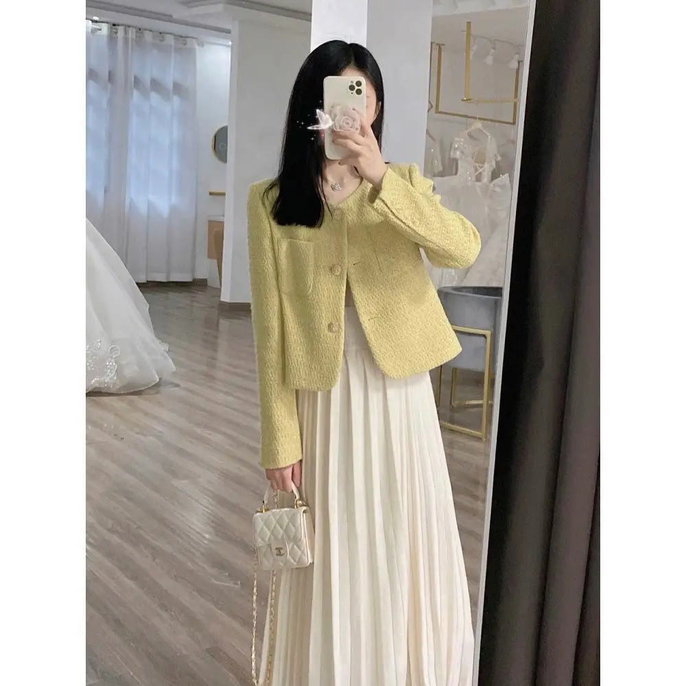 Women'S Long Dress Coat Two-Piece Set Autumn Winter Loose Lady Temperament High Waist Pleated Skirt Korea Japan
Women'S Long Dress Coat Two-Piece Set Autumn Winter Loose Lady Temperament High Waist Pleated Skirt Korea Japan