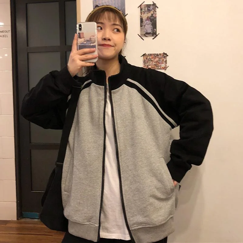 Autumn and winter new color contrast sweater women stand collar zipper baseball jacket color inserted thin cardigan coat women's
Autumn and winter new color contrast sweater women stand collar zipper baseball jacket color inserted thin cardigan coat women's