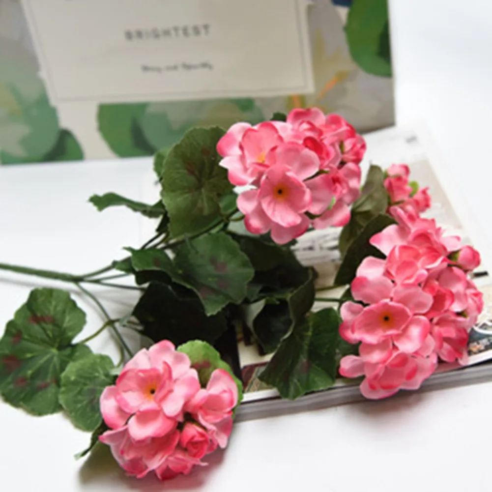 Artificial Geranium Red Pink Flowers Plant Artificial Flower Silk Fake Hydrangea Begonia Flower Home Office Wedding Decoration
Artificial Geranium Red Pink Flowers Plant Artificial Flower Silk Fake Hydrangea Begonia Flower Home Office Wedding Decoration