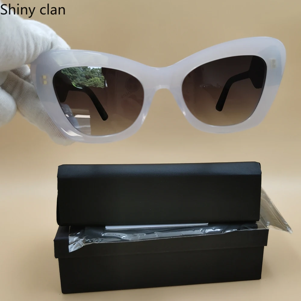 2023 New Trendy Fashion Women's Sunglasses Designer Small Cat Eye Elegant Eyeglasses for Female Luxury Vintage UV400 Glasses
2023 New Trendy Fashion Women's Sunglasses Designer Small Cat Eye Elegant Eyeglasses for Female Luxury Vintage UV400 Glasses