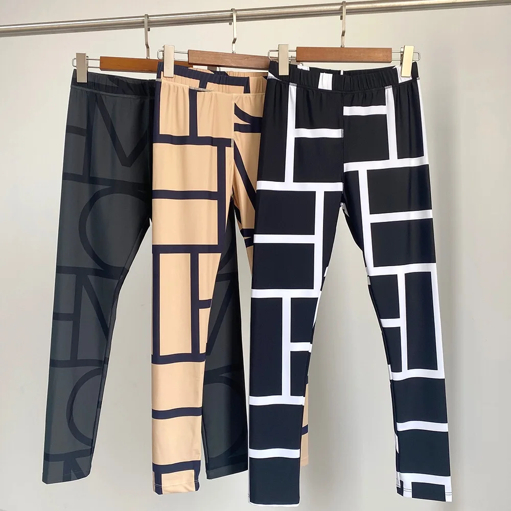 Women's Trousers Classical Logo Letter Printed Drawstring Mid Waist Fashion Pencil Pants Casual
Women's Trousers Classical Logo Letter Printed Drawstring Mid Waist Fashion Pencil Pants Casual