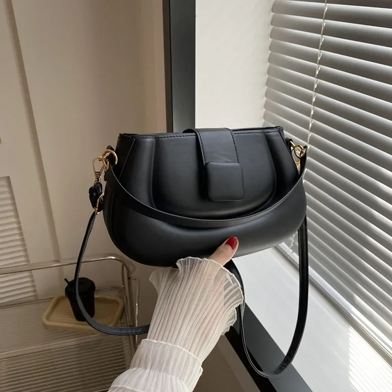 Fashion Messenger Bag Small Travel Purse Luxury Designer Handbag Bolsas Bags for Women Women's Female Tote Shoulder 2023 Trend
Fashion Messenger Bag Small Travel Purse Luxury Designer Handbag Bolsas Bags for Women Women's Female Tote Shoulder 2023 Trend