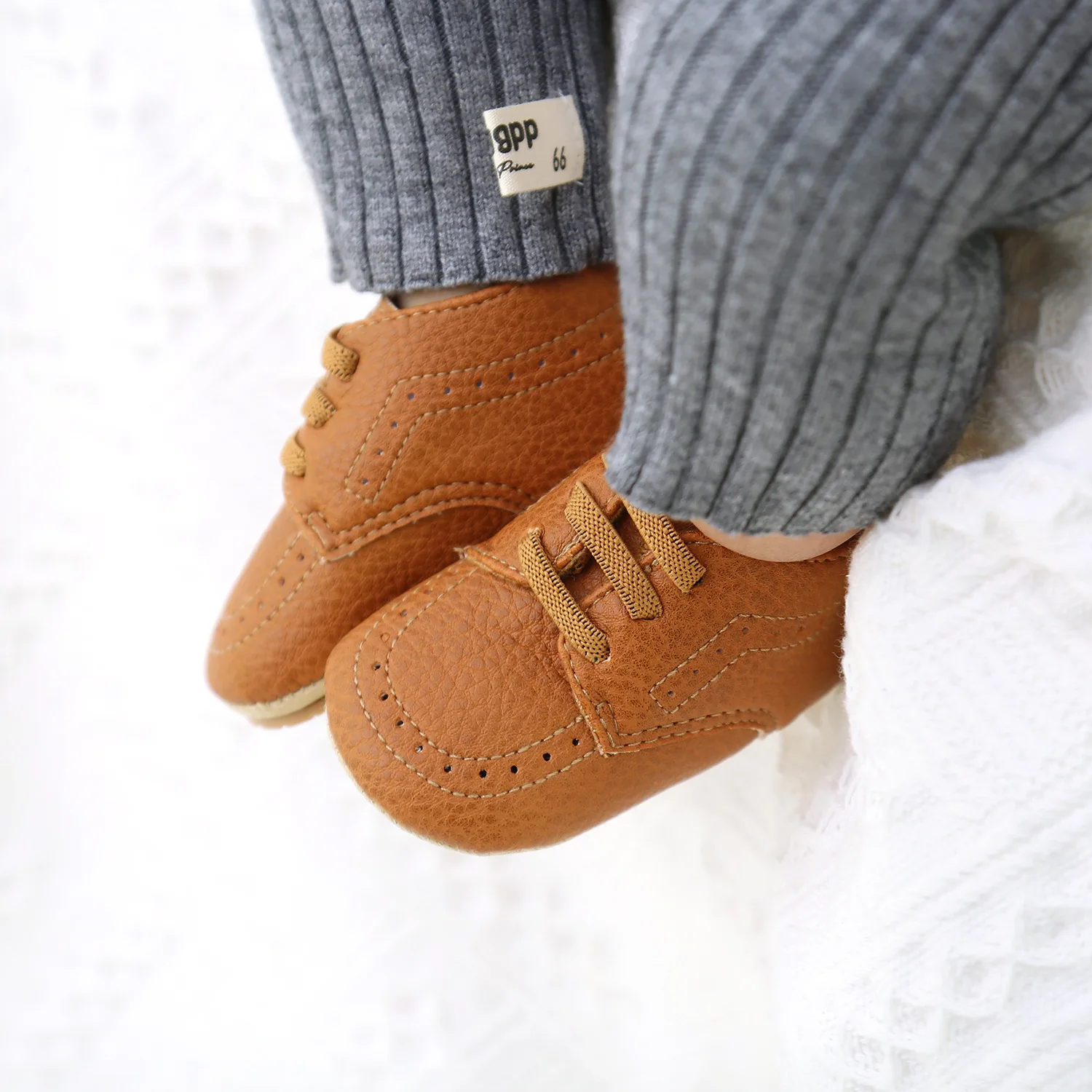 New Baby Shoes Leather Dress Shoes Baby Boy Girl Shoes Rubber Sole Anti-slip Toddler Newborn Soft Sole Shoes
New Baby Shoes Leather Dress Shoes Baby Boy Girl Shoes Rubber Sole Anti-slip Toddler Newborn Soft Sole Shoes