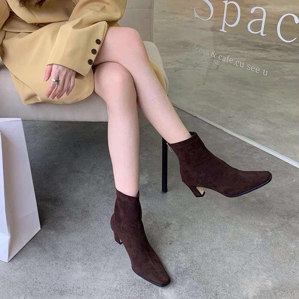 Fashion Women Ankle Boots Flock Round Toe Dress Shoes Thick Mid Heels Slip On Dress Shoes Sock Booties Black Beige Brown 35-39
Fashion Women Ankle Boots Flock Round Toe Dress Shoes Thick Mid Heels Slip On Dress Shoes Sock Booties Black Beige Brown 35-39