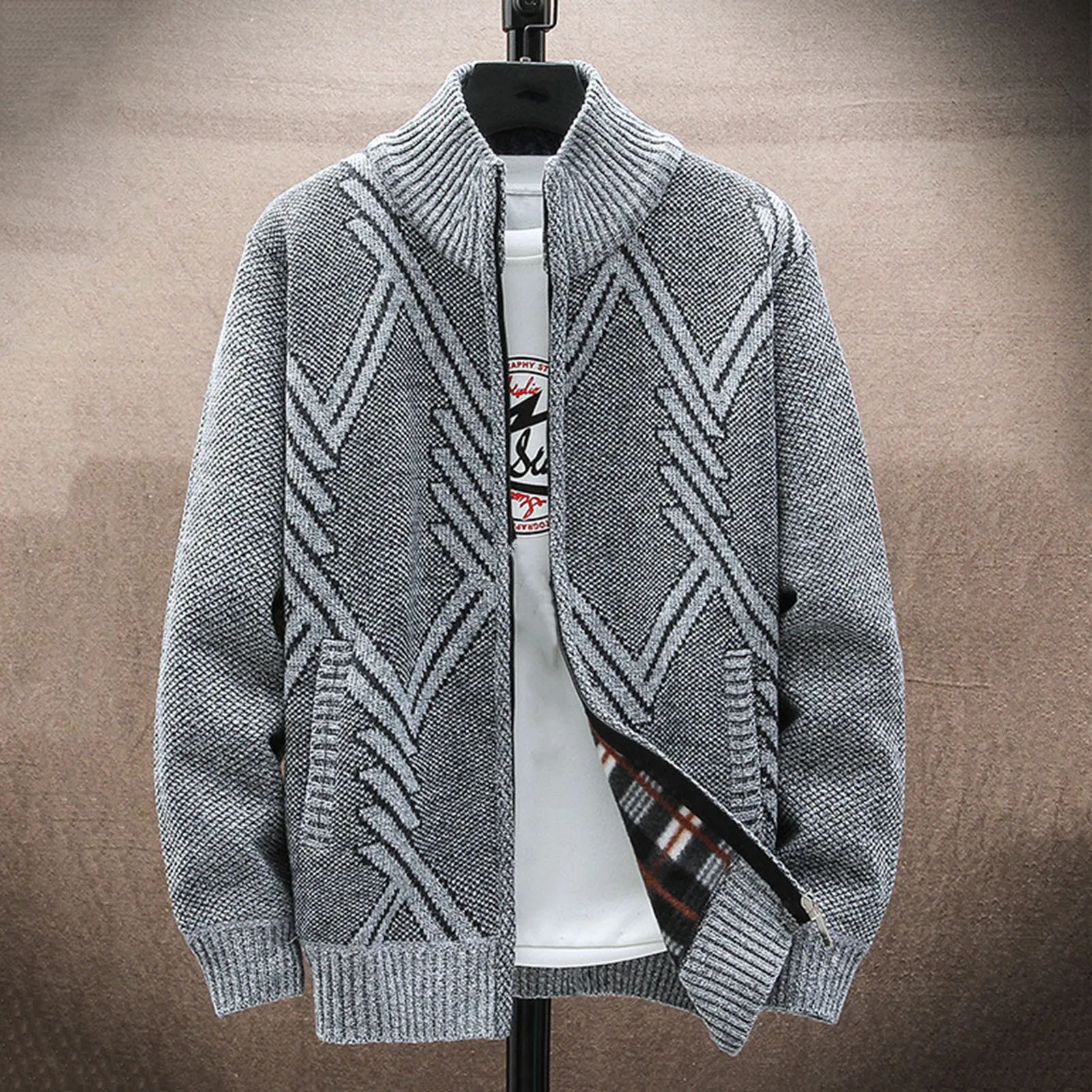 Men's Sweater Coat Knitted Sweater Cardigan Jumpers Zipper Coat Long Sleeve Men Cardigan Stand Collar Sweater Coat Outerwear
Men's Sweater Coat Knitted Sweater Cardigan Jumpers Zipper Coat Long Sleeve Men Cardigan Stand Collar Sweater Coat Outerwear