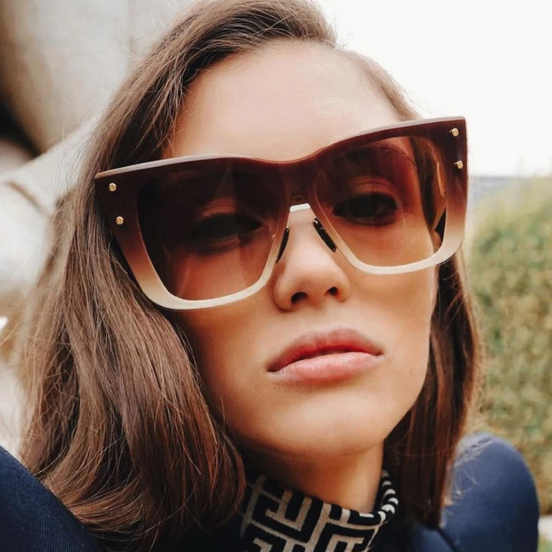 2021 New Luxury Brand Square Sunglasses For Women Vintage Oversized One Piece Gradient Sun Glasses Female Sexy Cat Eye Shades
2021 New Luxury Brand Square Sunglasses For Women Vintage Oversized One Piece Gradient Sun Glasses Female Sexy Cat Eye Shades