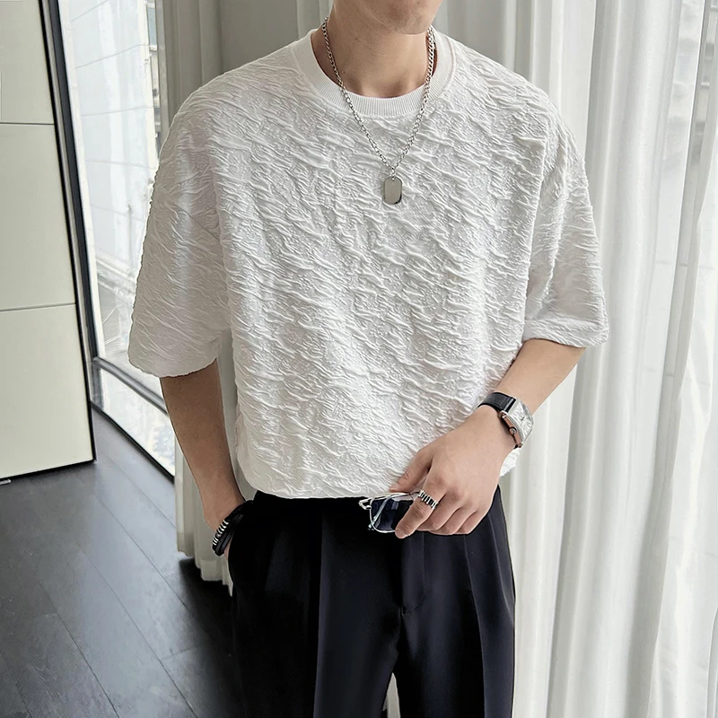 Summer Fashion Folds T Shirt Men Short Sleeve Loose Oversized Casual T-Shirt Streetwear Social Round Neck Tee Tops Men Clothing
Summer Fashion Folds T Shirt Men Short Sleeve Loose Oversized Casual T-Shirt Streetwear Social Round Neck Tee Tops Men Clothing