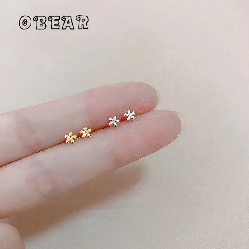 OBEAR French Small Fresh Simple Flower Stud Earrings Women Temperament Small Vintage Wedding Party Jewelry Gift
OBEAR French Small Fresh Simple Flower Stud Earrings Women Temperament Small Vintage Wedding Party Jewelry Gift