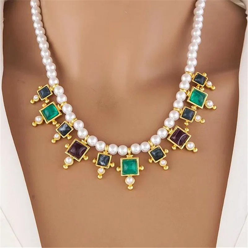 Fashion Pearl Green Resin Metallic Statement Necklace For Women Vintage New Choker Collares
Fashion Pearl Green Resin Metallic Statement Necklace For Women Vintage New Choker Collares