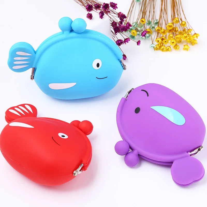 2019 Coin Purse Cute Kawaii Cartoon Fish Animal Pouch Women Girls Small Wallet Soft Silicone Bluetooth earphone Bag Kid Gift
2019 Coin Purse Cute Kawaii Cartoon Fish Animal Pouch Women Girls Small Wallet Soft Silicone Bluetooth earphone Bag Kid Gift