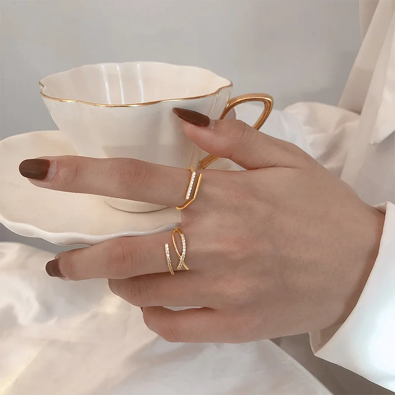 925 Sterling Silver Double Layer Cross Open Rings for Women Gold Color Shiny Cubic Zircom Geometric Line Rings S-R939
925 Sterling Silver Double Layer Cross Open Rings for Women Gold Color Shiny Cubic Zircom Geometric Line Rings S-R939
