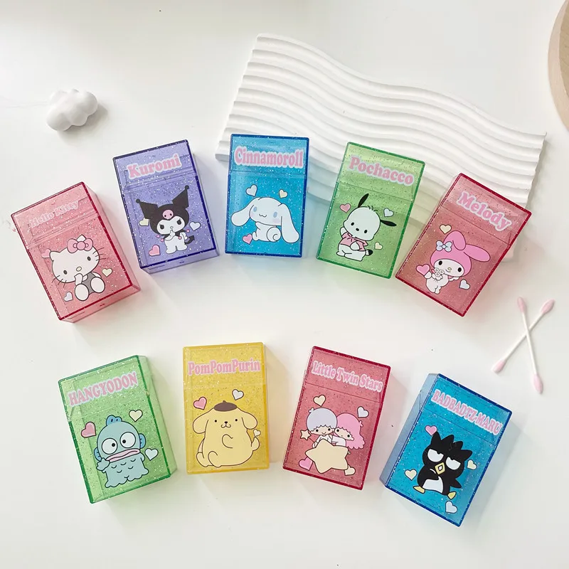 Sanrioed аниме мультфильм Kuromi My Melody ватный тампон коробка Ins Kawaii прозрачная карточка Goo портативная отделочная коробка сигаретная коробка подарок
Sanrioed аниме мультфильм Kuromi My Melody ватный тампон коробка Ins Kawaii прозрачная карточка Goo портативная отделочная коробка сигаретная коробка подарок
