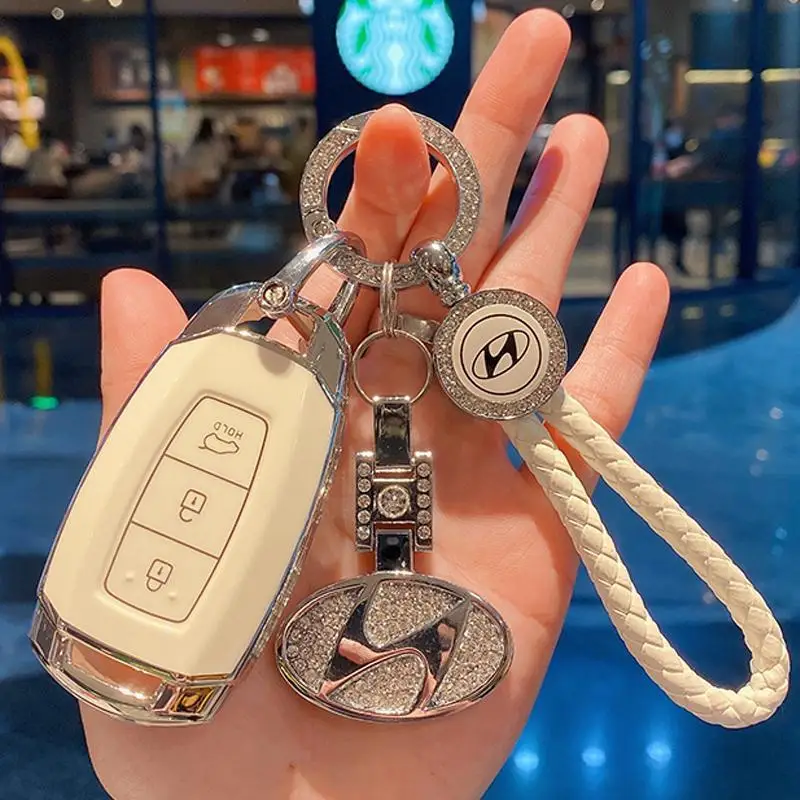 Hot Sale New Soft TPU Car Key Case Cover For Hyundai Santa Fe TM 2019 I30 2018 Solaris Azera Elantra Grandeur Accent Accessories
Hot Sale New Soft TPU Car Key Case Cover For Hyundai Santa Fe TM 2019 I30 2018 Solaris Azera Elantra Grandeur Accent Accessories
