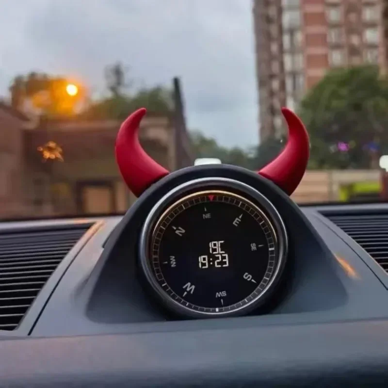 Автомобильные украшения, дьявольский угол, рулевое колесо, креативное украшение, приборная панель, индивидуальные украшения, аксессуары для интерьера автомобиля
Автомобильные украшения, дьявольский угол, рулевое колесо, креативное украшение, приборная панель, индивидуальные украшения, аксессуары для интерьера автомобиля