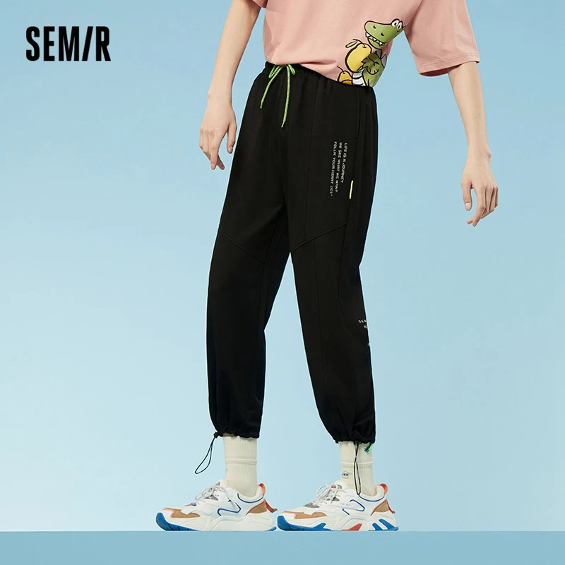 Брюки Semir мужские повседневные, небольшие прямые штаны в гонконгском стиле, свободные, в стиле Instagram, летняя новая модель 2021
Брюки Semir мужские повседневные, небольшие прямые штаны в гонконгском стиле, свободные, в стиле Instagram, летняя новая модель 2021