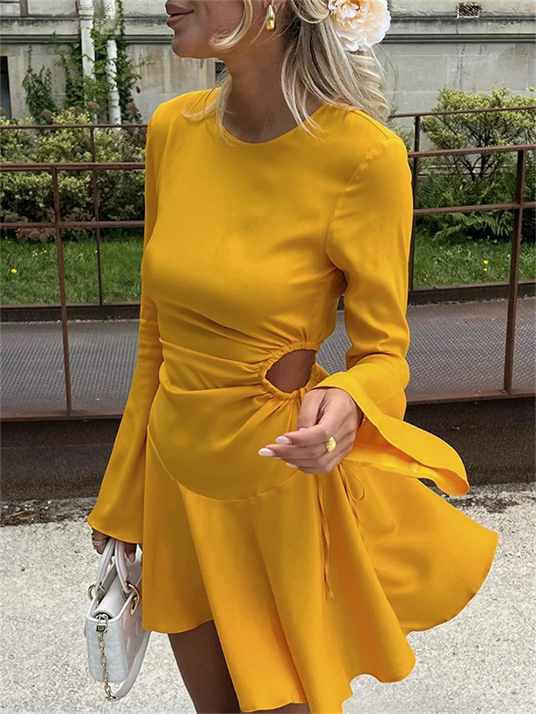 Tossy Pleated Hollow Out Patchwork Mini Dress For Women Bandage Long Sleeve High Street Dress Elegant Fashion Ladies Dress 2023
Tossy Pleated Hollow Out Patchwork Mini Dress For Women Bandage Long Sleeve High Street Dress Elegant Fashion Ladies Dress 2023