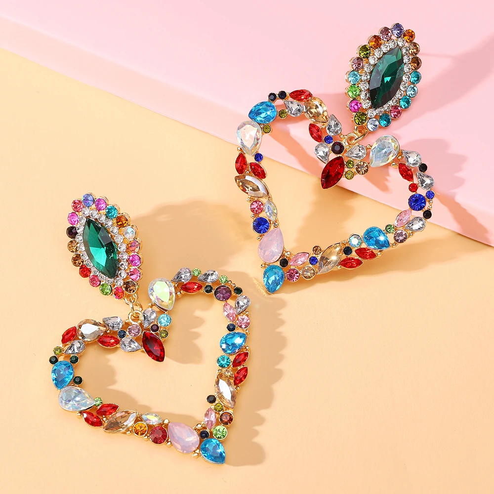 Romantic Exaggerated Love Heart Large Dangle Earrings For Women Trendy Luxury Brand Ear Accessories Fairy Party Pendant Jewelry
Romantic Exaggerated Love Heart Large Dangle Earrings For Women Trendy Luxury Brand Ear Accessories Fairy Party Pendant Jewelry