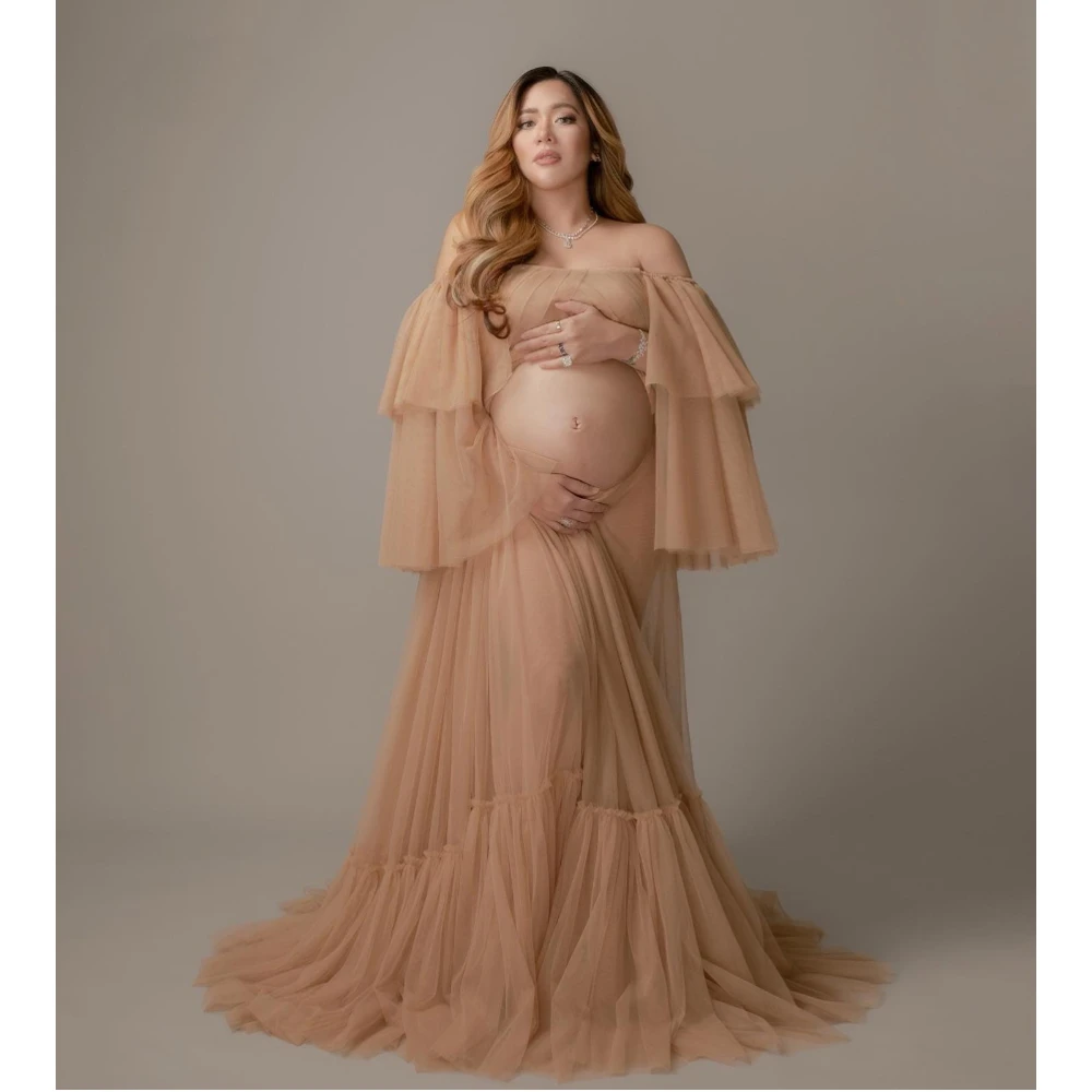 Off Shoulder Champagne A Line Maternity Dresses for Photoshoot Puffy Tiered Ruffles Front Split Babyshower Party Pregnancy Robes
Off Shoulder Champagne A Line Maternity Dresses for Photoshoot Puffy Tiered Ruffles Front Split Babyshower Party Pregnancy Robes