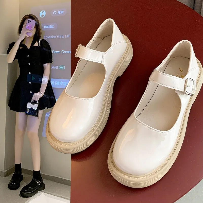 Hot sale Lolita Shoes Women Japanese Style Mary Jane Shoes Round Toe Platform Flats Costume Student Cosplay Fashion Loafers
Hot sale Lolita Shoes Women Japanese Style Mary Jane Shoes Round Toe Platform Flats Costume Student Cosplay Fashion Loafers
