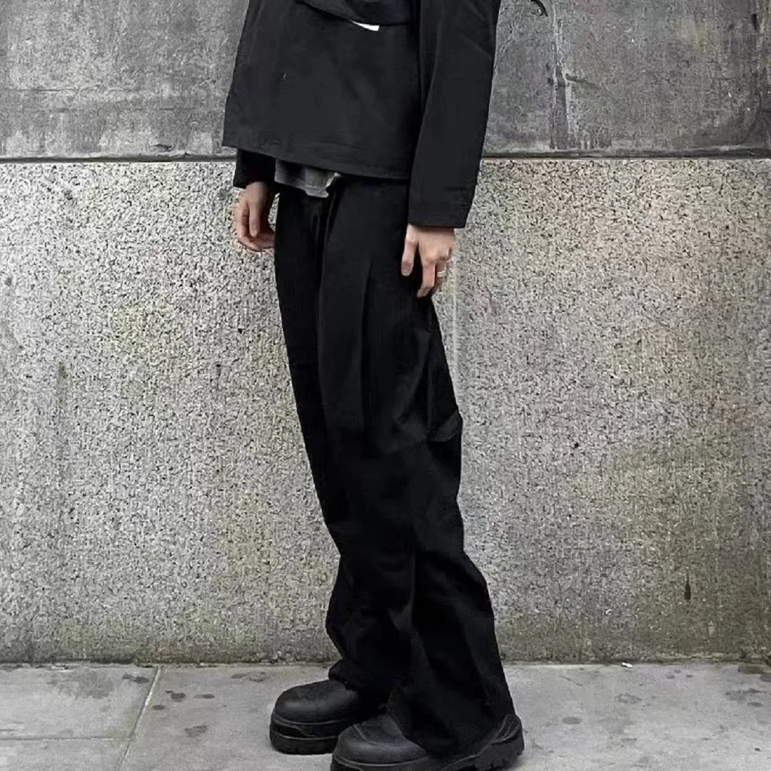 Kiko kostadinov fashion brand zipper deconstruction overalls three-dimensional cutting men's and women's black straight pants
Kiko kostadinov fashion brand zipper deconstruction overalls three-dimensional cutting men's and women's black straight pants