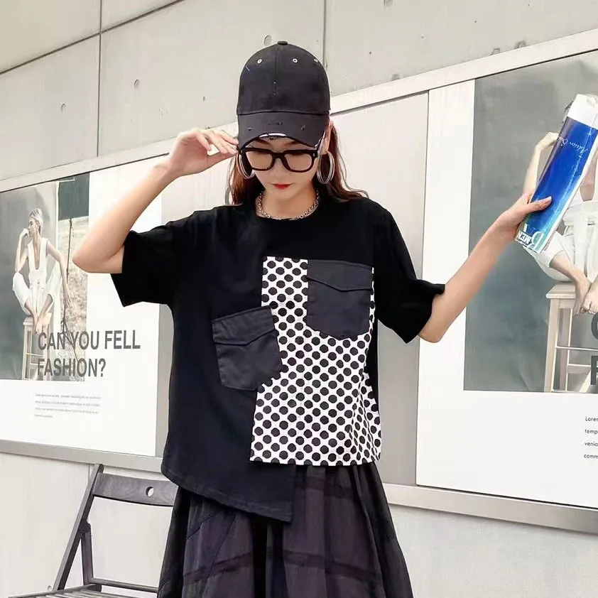 230221 Woman Asymmetrical T-Shirts Woman Korea 2023 Summer New Dot Pocket Personality Fashion Loose O-neck Short Sleeve Tee
230221 Woman Asymmetrical T-Shirts Woman Korea 2023 Summer New Dot Pocket Personality Fashion Loose O-neck Short Sleeve Tee
