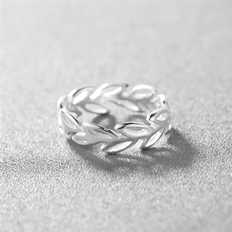 Simple Fashion 925 Silver Sterling Hollow Leaves Open Rings For Women Original New Trendy Fine Jewelry Gift R387
Simple Fashion 925 Silver Sterling Hollow Leaves Open Rings For Women Original New Trendy Fine Jewelry Gift R387