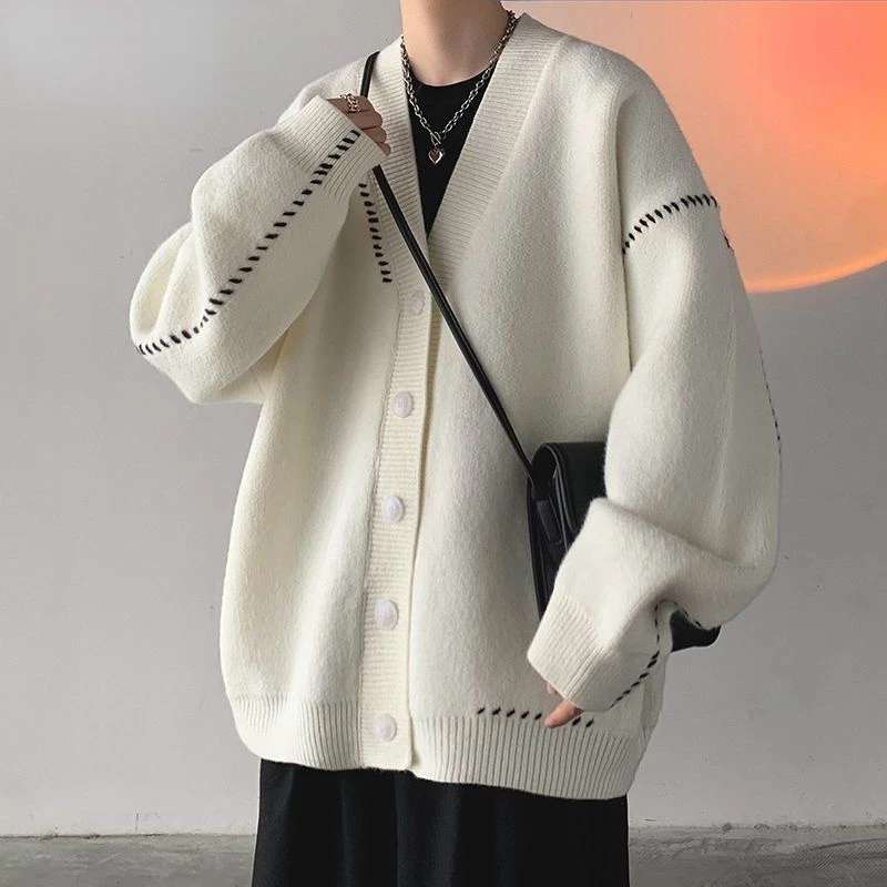 Rajut Cardigan Color Coats Loose Japanese Men Design Niche Winter Sweater Sweater Solid V-neck Casual Simple Korea Cardigan
Rajut Cardigan Color Coats Loose Japanese Men Design Niche Winter Sweater Sweater Solid V-neck Casual Simple Korea Cardigan