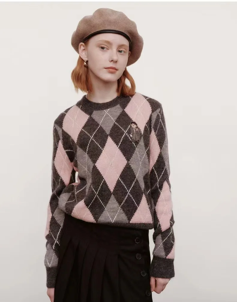 Plaid Knitted Pullovers Sweater Full Sleeves Winter Bear Embroidery Casual Jumpers Girl Student Tops Clothing
Plaid Knitted Pullovers Sweater Full Sleeves Winter Bear Embroidery Casual Jumpers Girl Student Tops Clothing
