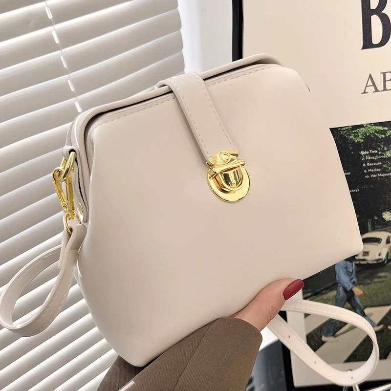 Designer Pu Leather Women Handbags High Quality Ladies Small Shoulder Doctor Bag Fashion Female Tote Crossbody Bags for Women
Designer Pu Leather Women Handbags High Quality Ladies Small Shoulder Doctor Bag Fashion Female Tote Crossbody Bags for Women