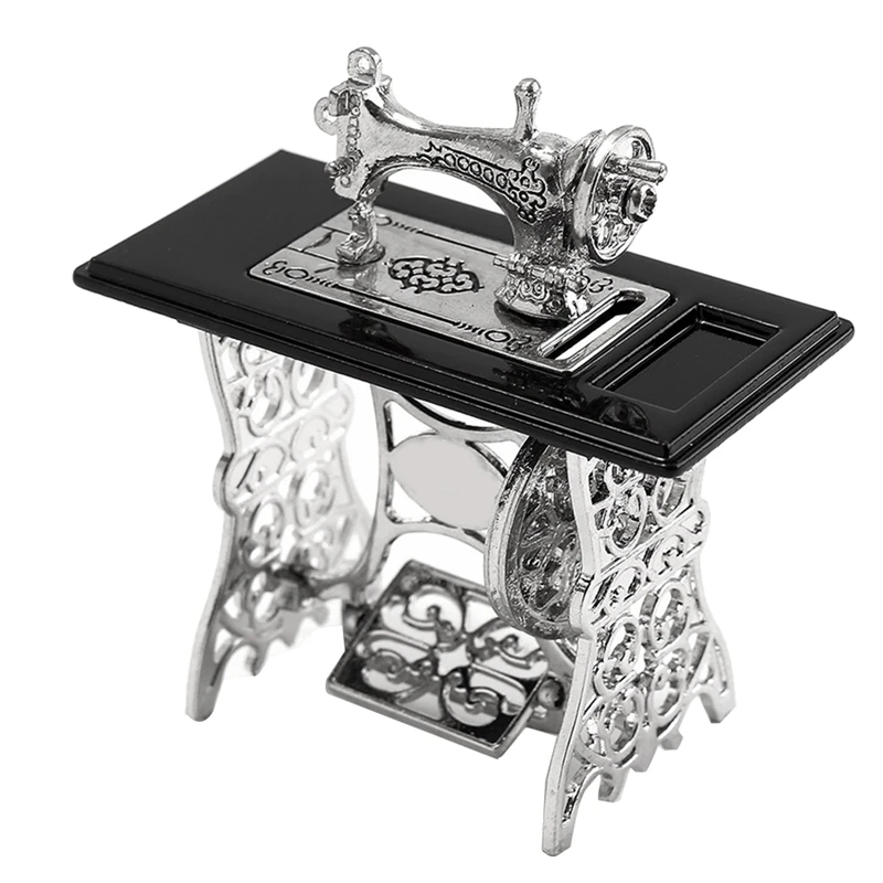1Pc Mini Exquisite Alloy Miniature Sewing Machine 1:12 Scale Dollhouse DIY Decoration Gift Small Sewing Machine
1Pc Mini Exquisite Alloy Miniature Sewing Machine 1:12 Scale Dollhouse DIY Decoration Gift Small Sewing Machine