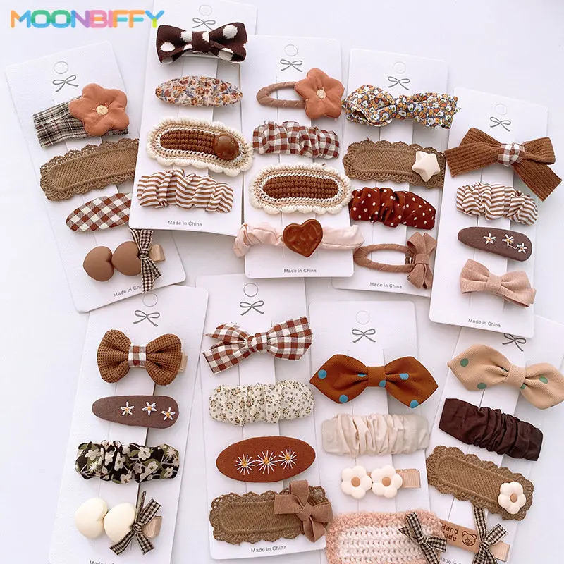 Cute Floral Chocolate Versatile Fabric Bow Girly Heart Hairpin Side Clip Korean Sweet Hair Card Hair Accessories
Cute Floral Chocolate Versatile Fabric Bow Girly Heart Hairpin Side Clip Korean Sweet Hair Card Hair Accessories