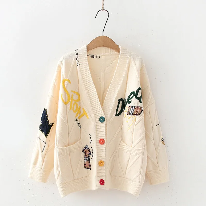 2023 new fall/winter lazy hand-embroidered sweater women's loose cropped knitwear spring top coat
2023 new fall/winter lazy hand-embroidered sweater women's loose cropped knitwear spring top coat