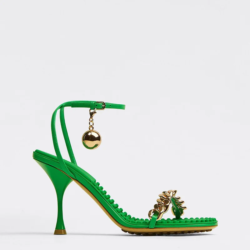 Ladies Green Slingback Chain Side Buckle Sandals Women Luxury Strap Leather Round Toe High Heels Fashion zapatillas mujer Shoes
Ladies Green Slingback Chain Side Buckle Sandals Women Luxury Strap Leather Round Toe High Heels Fashion zapatillas mujer Shoes