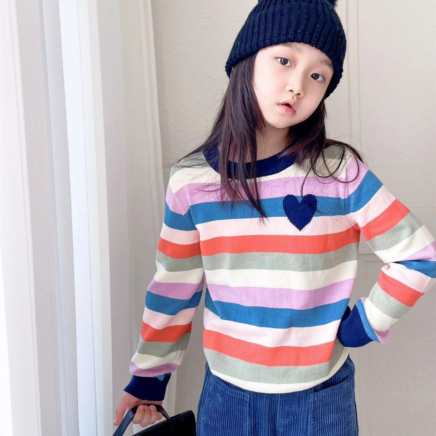 Kids Autumn Winter Fashion Knit Sweater Colorful Stripes Heart Pattern Soft Sweater Girls Rainbow Striped Sweater 
Kids Autumn Winter Fashion Knit Sweater Colorful Stripes Heart Pattern Soft Sweater Girls Rainbow Striped Sweater
