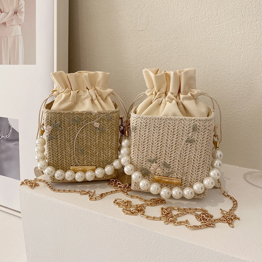 Women Mini Shoulder Crossbody Bags Fashion Woven Drawstring Summer Pearl Top-handle Handbags Ladies Small Bucket Messenger Bags
Women Mini Shoulder Crossbody Bags Fashion Woven Drawstring Summer Pearl Top-handle Handbags Ladies Small Bucket Messenger Bags