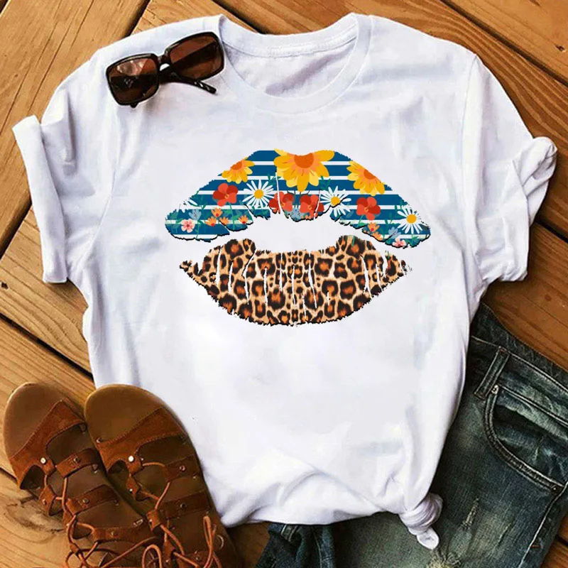 Leopard Lips and Flower T Shirt New Fashion Women T Shirt Harajuku Graphic Tee Shirt Female Short Sleeve Tops White T-shirts
Leopard Lips and Flower T Shirt New Fashion Women T Shirt Harajuku Graphic Tee Shirt Female Short Sleeve Tops White T-shirts