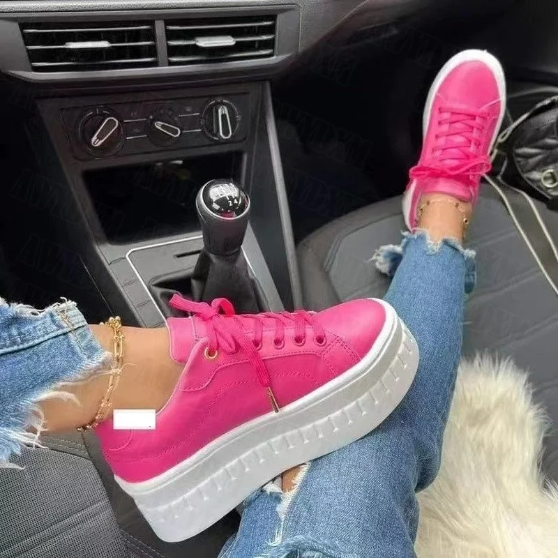 Women Sports Sneakers Flats Platform Casual Running Walking Shoes 2022 Autumn New Trend Fashion Thick Mujer Zapatos Women Boots
Women Sports Sneakers Flats Platform Casual Running Walking Shoes 2022 Autumn New Trend Fashion Thick Mujer Zapatos Women Boots