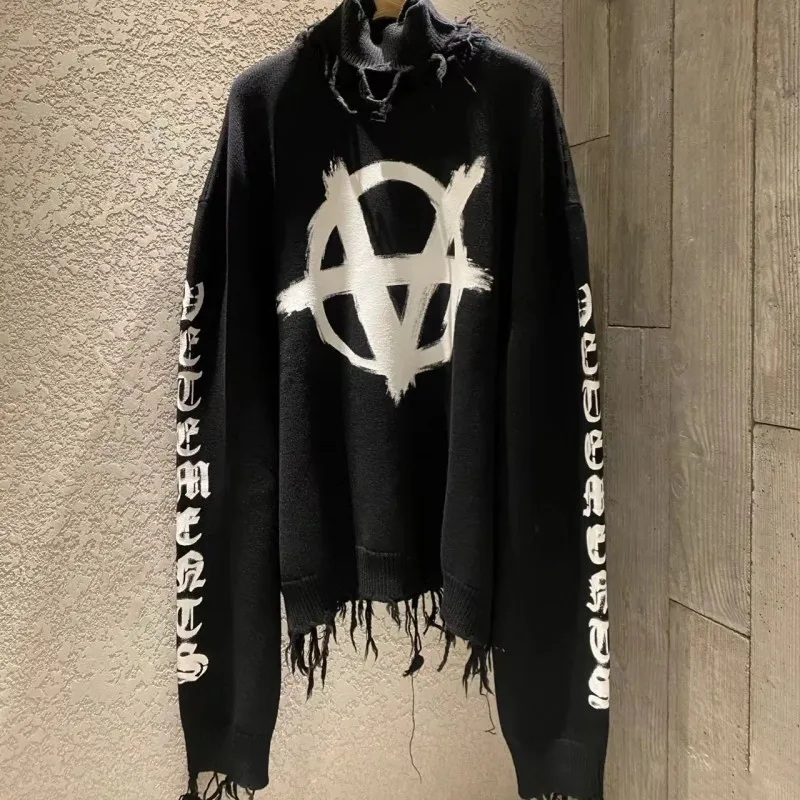 Winter Vetements Sweaters High Street Vintage High Collar Knitted Pullover Broken Tassel Fashion Loose Men Women VTM Sweatshirts
Winter Vetements Sweaters High Street Vintage High Collar Knitted Pullover Broken Tassel Fashion Loose Men Women VTM Sweatshirts