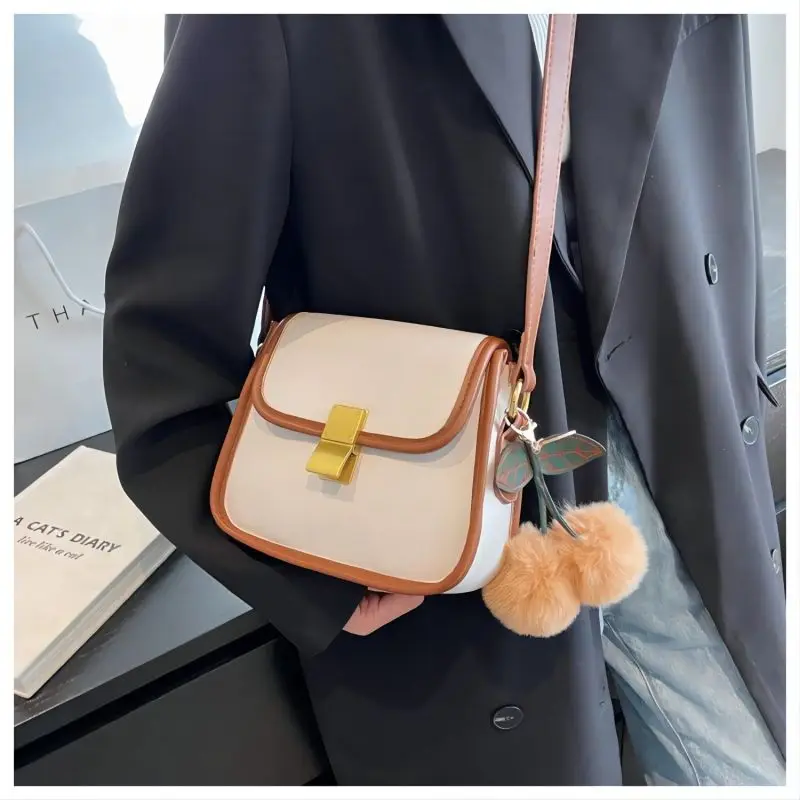 Hot soft skin texture contrast color tofu bag female autumn and winter 2022 new fashion Joker underarm bag retro messenger bag
Hot soft skin texture contrast color tofu bag female autumn and winter 2022 new fashion Joker underarm bag retro messenger bag