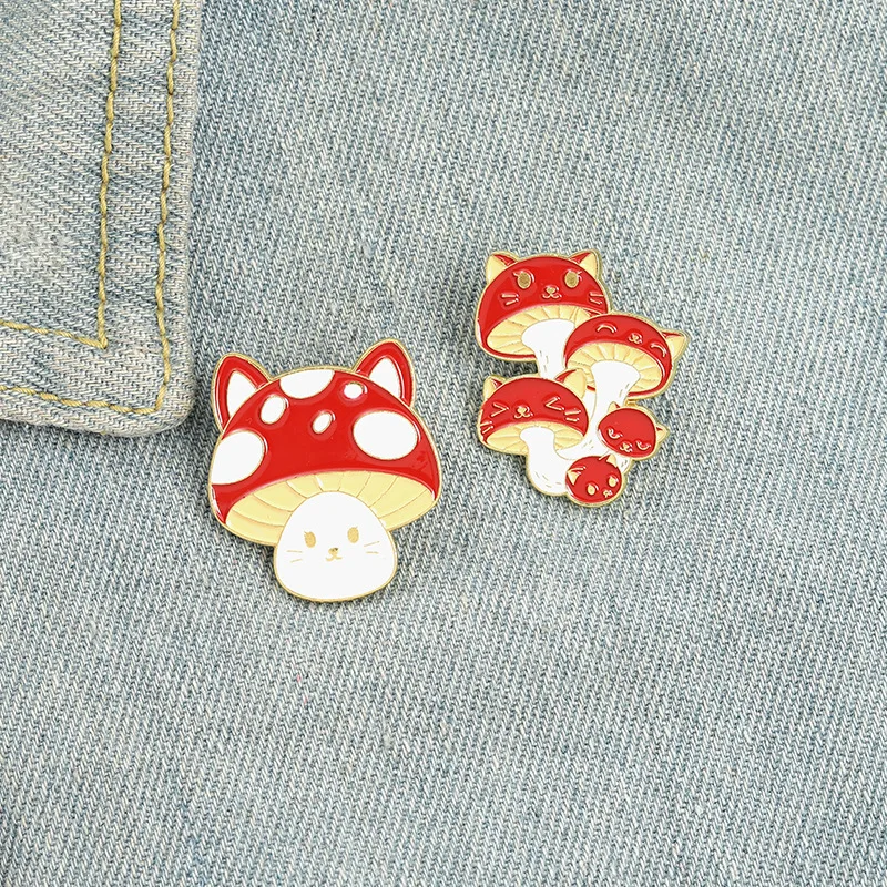 Creative Enamel Pin Red Mushroom Christmas Versatile Women's Brooch Badges New Year Gift Friends Lapel Pins Jewelry Fashion
Creative Enamel Pin Red Mushroom Christmas Versatile Women's Brooch Badges New Year Gift Friends Lapel Pins Jewelry Fashion
