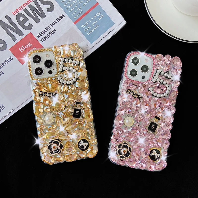 Luxury Glitter bling Shiny Crystal Full Diamond Phone Case For Samsung Galaxy S22 S23 S21 S20 FE S10 Note 10 Plus 20 Ultra Cover
Luxury Glitter bling Shiny Crystal Full Diamond Phone Case For Samsung Galaxy S22 S23 S21 S20 FE S10 Note 10 Plus 20 Ultra Cover