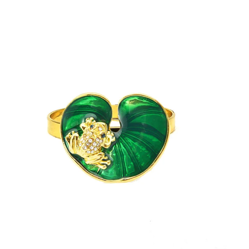 4pcs/lot Green napkin ring lotus leaf frog napkin buckle gold mouth cloth ring wedding table decoration
4pcs/lot Green napkin ring lotus leaf frog napkin buckle gold mouth cloth ring wedding table decoration