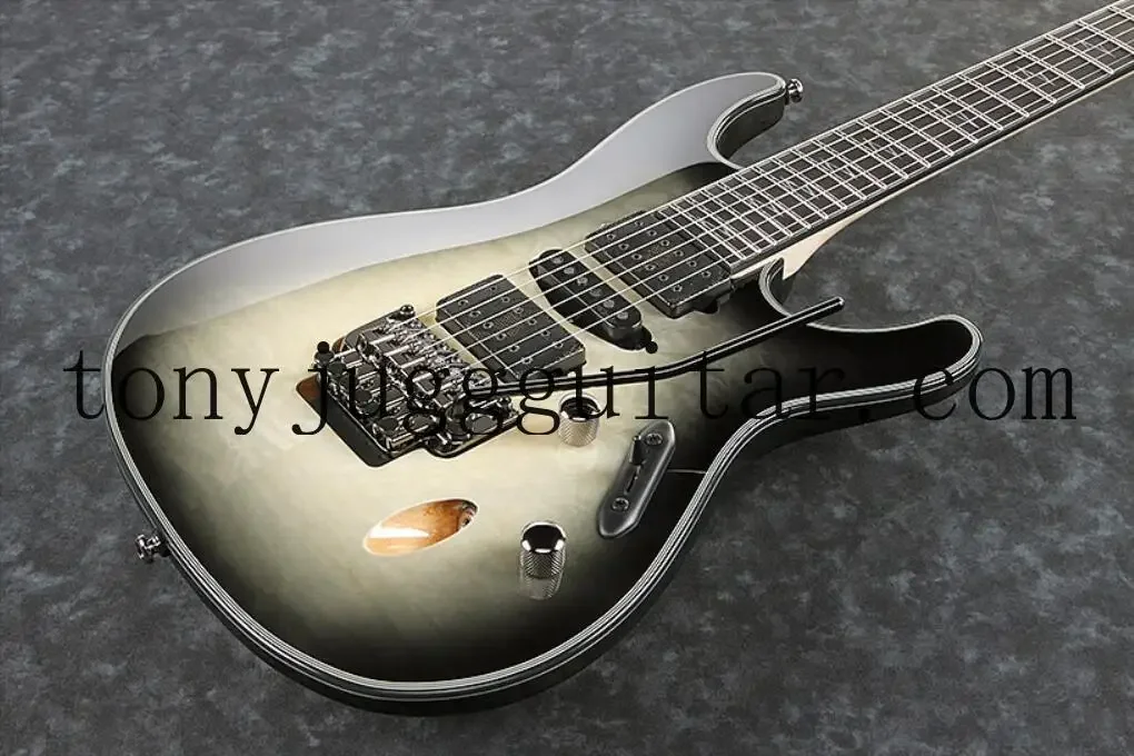 Rhxflame Rare JIVA 10 Nita Strauss Deep Space Blond Quilted Maple Guitar 3 Piece Purpleheart Neck, Floyd Rose Vibrato Bridge,
Rhxflame Rare JIVA 10 Nita Strauss Deep Space Blond Quilted Maple Guitar 3 Piece Purpleheart Neck, Floyd Rose Vibrato Bridge,