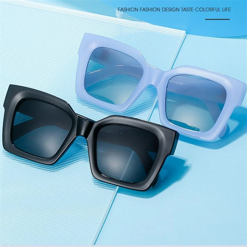 Retro square sunglasses wholesale Casual glasses for men and women 10 pieces minimum Bright black visor 9323
Retro square sunglasses wholesale Casual glasses for men and women 10 pieces minimum Bright black visor 9323