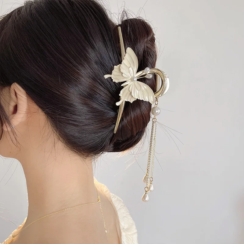 Temperament Butterfly Tassel Clasp Clip Super Immortal Chinese Style Hair Clip Female Back Spoon High Grade Shark Clip Headwear
Temperament Butterfly Tassel Clasp Clip Super Immortal Chinese Style Hair Clip Female Back Spoon High Grade Shark Clip Headwear