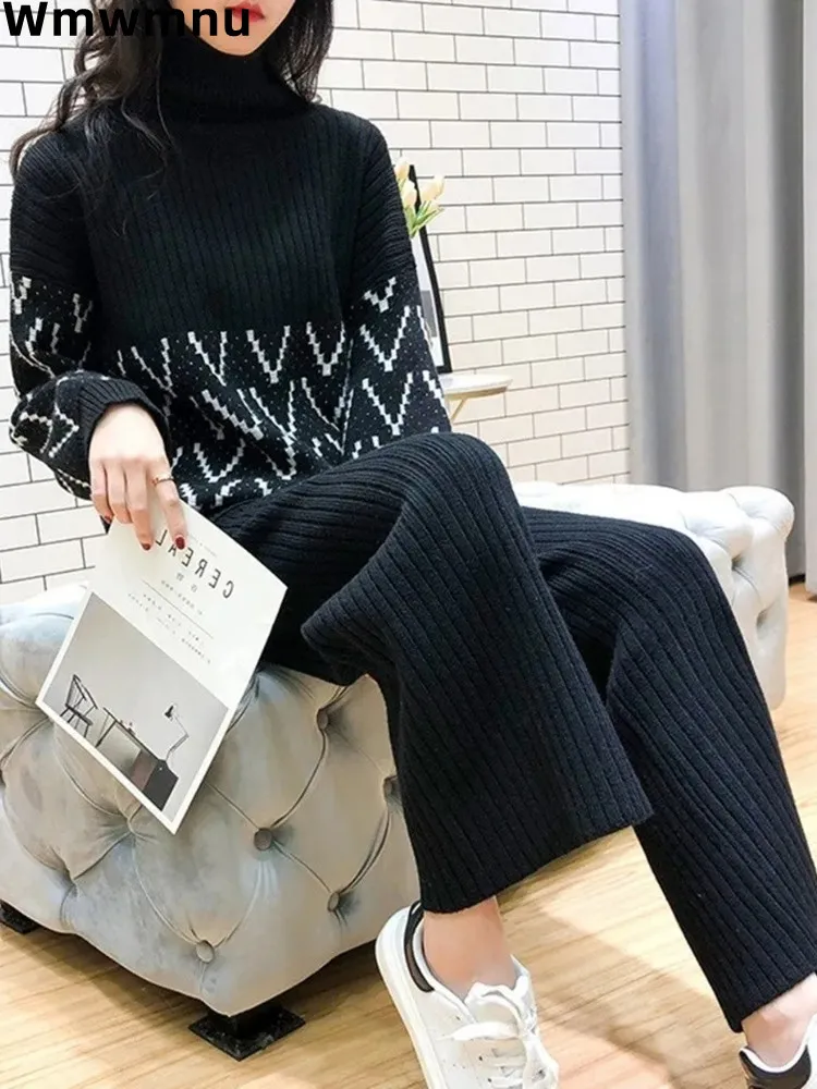 Casual Malhas Plaid Pullover Sweater Two Piece Sets Half Turtleneck Pull Sueters Tops Conjuntos Baggy Wide Leg Pants Ensembles
Casual Malhas Plaid Pullover Sweater Two Piece Sets Half Turtleneck Pull Sueters Tops Conjuntos Baggy Wide Leg Pants Ensembles