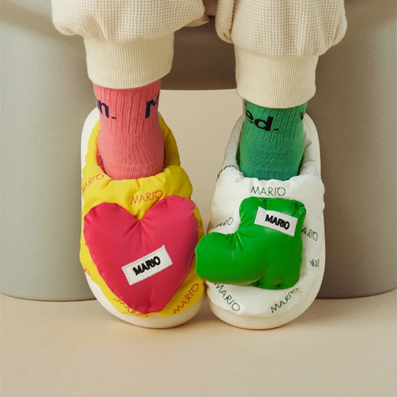 Winter New Children's Warm Plush Cotton Slippers Waterproof Soft Sole Home Indoor Shoes for Boys Girls kids Floor Slippers
Winter New Children's Warm Plush Cotton Slippers Waterproof Soft Sole Home Indoor Shoes for Boys Girls kids Floor Slippers