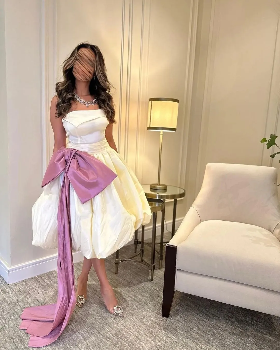 Strapless Bow Prom Dresses 2023 Bud Skirt Knee-length A-Line Sleeveless Party Dresses Arabia Formal Dress Vestidos De
Strapless Bow Prom Dresses 2023 Bud Skirt Knee-length A-Line Sleeveless Party Dresses Arabia Formal Dress Vestidos De