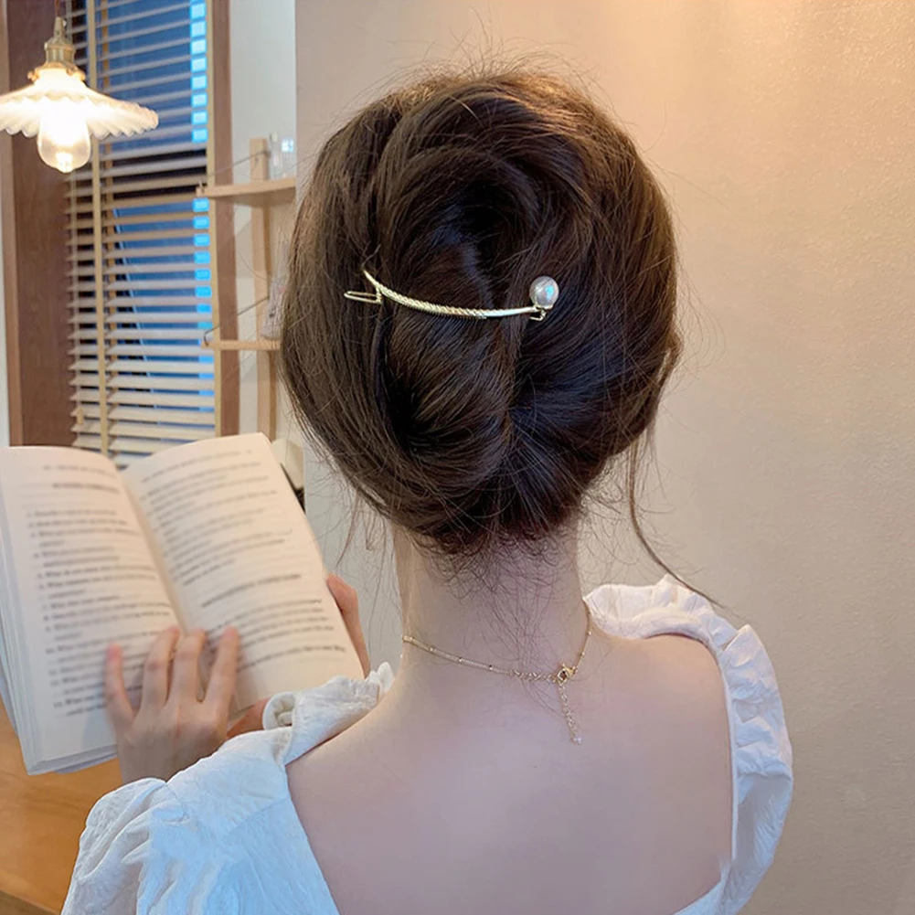 Curved Pearl Metal Hairclips Women Hair Clip Girls Hairpins Barrette Hairgrip Hariband Bobby Pin Hair Accessories Styling Tool
Curved Pearl Metal Hairclips Women Hair Clip Girls Hairpins Barrette Hairgrip Hariband Bobby Pin Hair Accessories Styling Tool